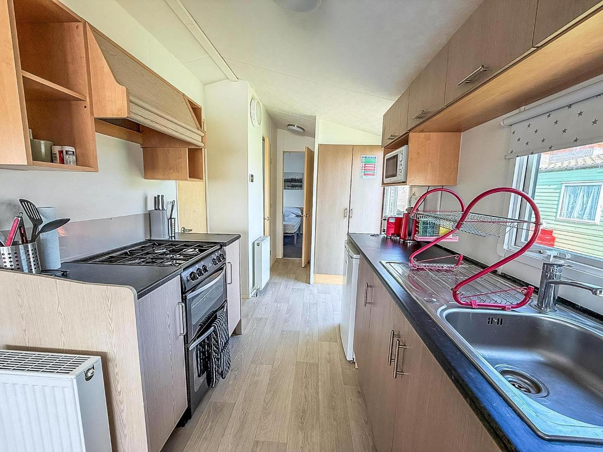 6 Berth Staycation Caravan Nearby In Essex Ref 26254e Clacton-on-Sea